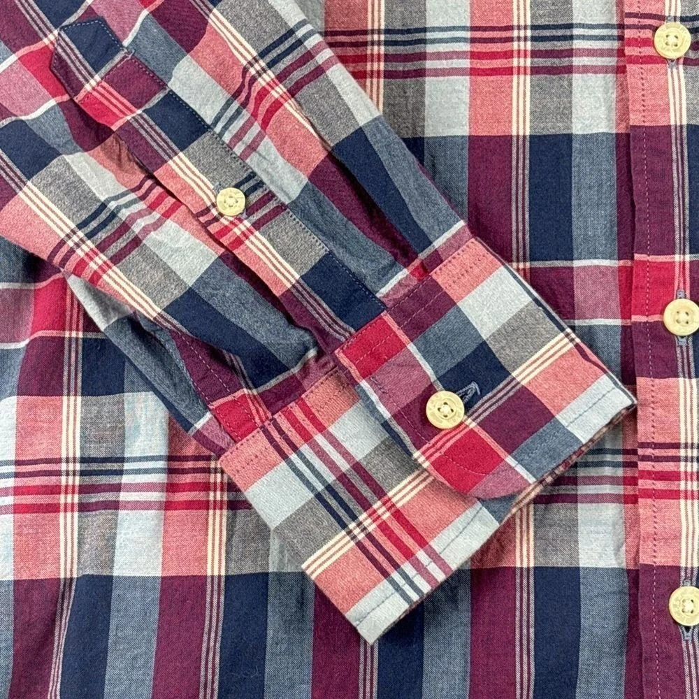 J. Crew mens shirt Summer Plaid M‎ Button Down Long Sleeve Tartan Plaid Cotton